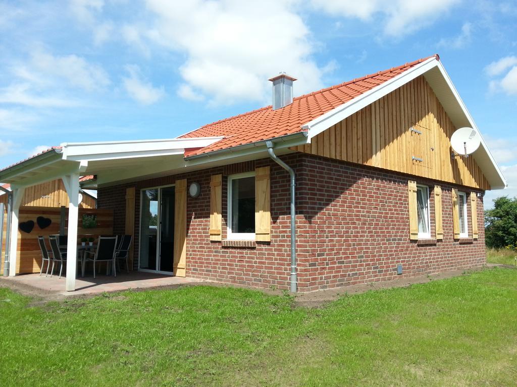 Ferienhaus Eichhoernchen Oberlangen Экстерьер фото